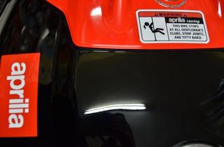 Aprilia RSV 4 Factory 2009 APRC FACTORY-thumb-51
