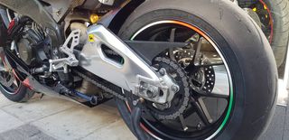 Aprilia RSV 4 Factory 2009 APRC FACTORY-thumb-21
