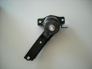 ΒΑΣΗ ΜΗΧΑΝΗΣ SUZUKI SWIFT 10> ΔΕΞΙΑ