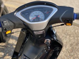 Vee Road 2017 EVO  125-thumb-4
