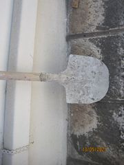 φτυάρι οικοδομης με στυλιαρι, -thumb-1