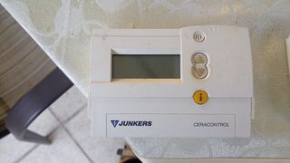 Λέβητες αερίου JUNKERS (BOSCH) -thumb-3