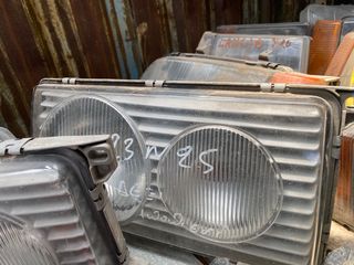 Mercedes 123 δεξιά φανάρια και τα δυο -thumb-1