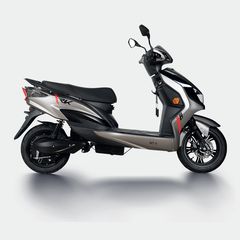 Μοτοσυκλέτα roller/scooter '22 MT3-PRO ΜΕ ΤΑΧΥΦΟΡΤΙΣΤΗ YADEA TECHNOLOGY RKS