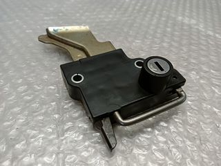 Honda CBX 750 F κλειδαριά κράνος -thumb-2