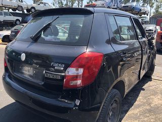 SKODA FABIA '08 1200cc - Τροπέτα πίσω - Φανάρια Πίσω -Πίσω φώτα