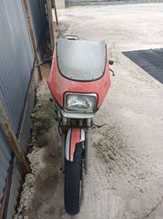 Πωλείται για ανταλλακτικά 750 yamaha 85 μοντέλο-thumb-1