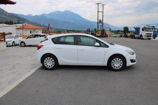 Opel Astra 2015-thumb-5