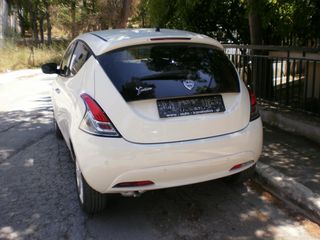 Lancia Ypsilon 2012 DIESEL-thumb-4