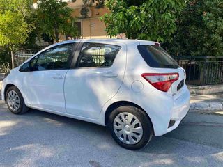 Toyota Yaris 2017 DIESEL-thumb-4