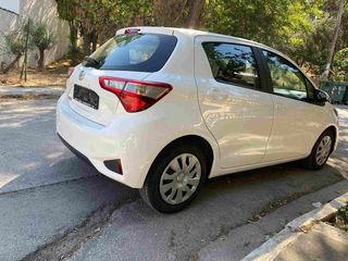 Toyota Yaris 2017 DIESEL-thumb-5