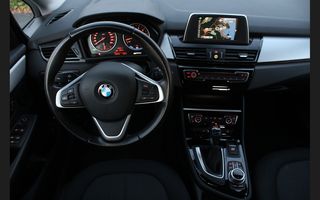 Bmw 225XE 2016-thumb-1