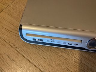 DVD/DIVX Player -thumb-1