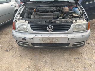 Φανάρια εμπρός VW Polo ‘01
