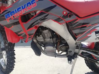 Honda CR 250R 2005-thumb-9