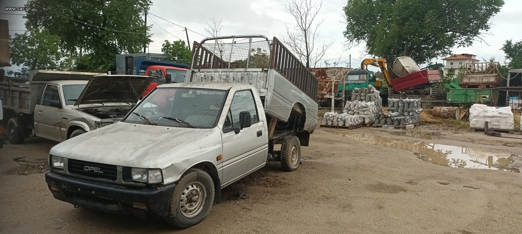 Opel Campo 1996 2.3 ΑΕΡΙΟ ανατροπή  2αυτοκινητ