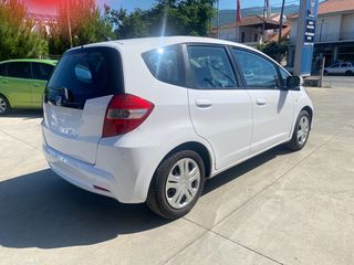 Honda Jazz 2012-thumb-1