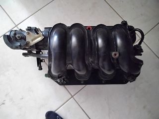 Rover 414 1995-98/ Land rover freelander πολλαπλή εισαγωγής με μπέκ και πεταλουδα