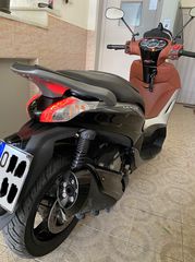 Piaggio Beverly 350 SportTouring '14