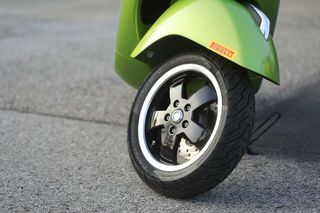 120/70-15 & 150/70-14 PIRELLI ANGEL SCOOTER-thumb-1