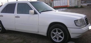 MERCEDES E-CLASS W124 '85-'95-thumb-2