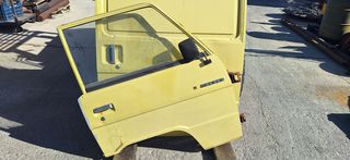 Mitsubishi L300 '79-'85 Πλαϊνή συρόμενη πόρτα οδηγου/Πορτες οδηγού-συνοδηγου/Καθίσματα οδηγού-συνοδηγου/Σασμαν/Φαναρια-φλας/Γρυλλοι παραθυρων/Τιμονι με κορνα-thumb-3