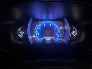 Renault Megane 2018 GT 1.6dCi 165PS EDC TITANIUM-thumb-7