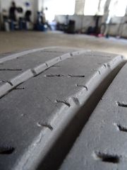 2 TMX 215/65/16C CONTINENTAL VANCO 2 DOT (3518)-thumb-1