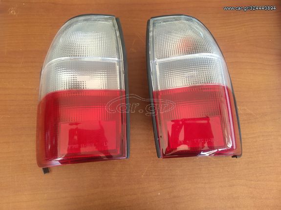 MITSUBISHI L200 PICK-UP 1997-2006 ΦΑΝΑΡΙ ΠΙΣΩ ΑΡΙΣΤΕΡΟ & ΔΕΞΙ (ΑΣΠΡΟ ΦΛΑΣ)