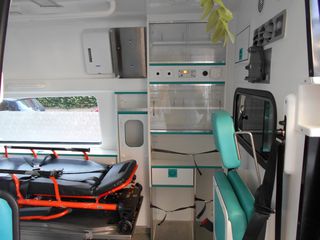 Ασθενοφόρο Volkswagen 2014 T 5 TRANSPORTER-thumb-5