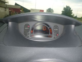 Renault Modus 2006-thumb-8