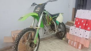 Ολοκληρη KAWASAKI KX250 ΣΕΛΑ TECNOCEL EJATMHSH SPESCIAL ΠΡΟΣΤΑΙΕΥΤΙΚΑ ΚΛΠ