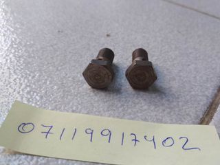 Βίδες τροφοδοσίας λαδιού (2) BMW E9 E3-thumb-1