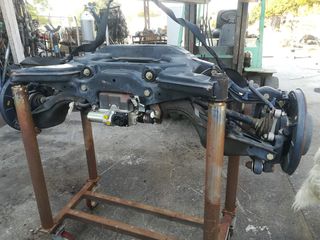 ΠΙΣΩ ΑΞΟΝΑΣ ΚΟΜΠΛΕ BMW E31 S85 850i V10 - REAR AXLE E31 8 SERIES NEW CONDITION