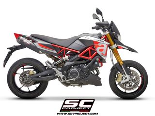 Sc Project Εξατμίσεις Διπλά Τελικά SC1-M Carbon Aprilia Dorsoduro 900 2017 - 2020 Με Προδιαγραφές Θορύβου Euro4(Η Τιμή ειναι ενδεικτική,Ρωτήστε μας για την προσφορά μας)