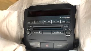 ΠΡΟΣΟΨΗ ΡΑΔΙΟ/CD MITSUBISHI OUTLANDER '07- '09 (8002A067XA- 8002A139XA) Control Panel Radio Multifunction