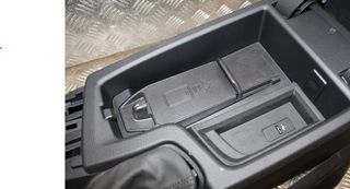 κεντρικη κονσολα υποβραχιονιο BMW M4 F82 LCI-thumb-1