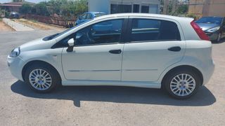 Fiat Punto 2015-thumb-3