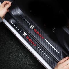 Αυτοκόλλητα Μασπιέ Πόρτας Carbon με Σήμα SEAT Σετ 4 τεμάχια