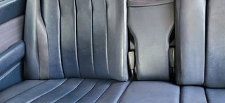 Mercedes-Benz 200 1988 124-thumb-4