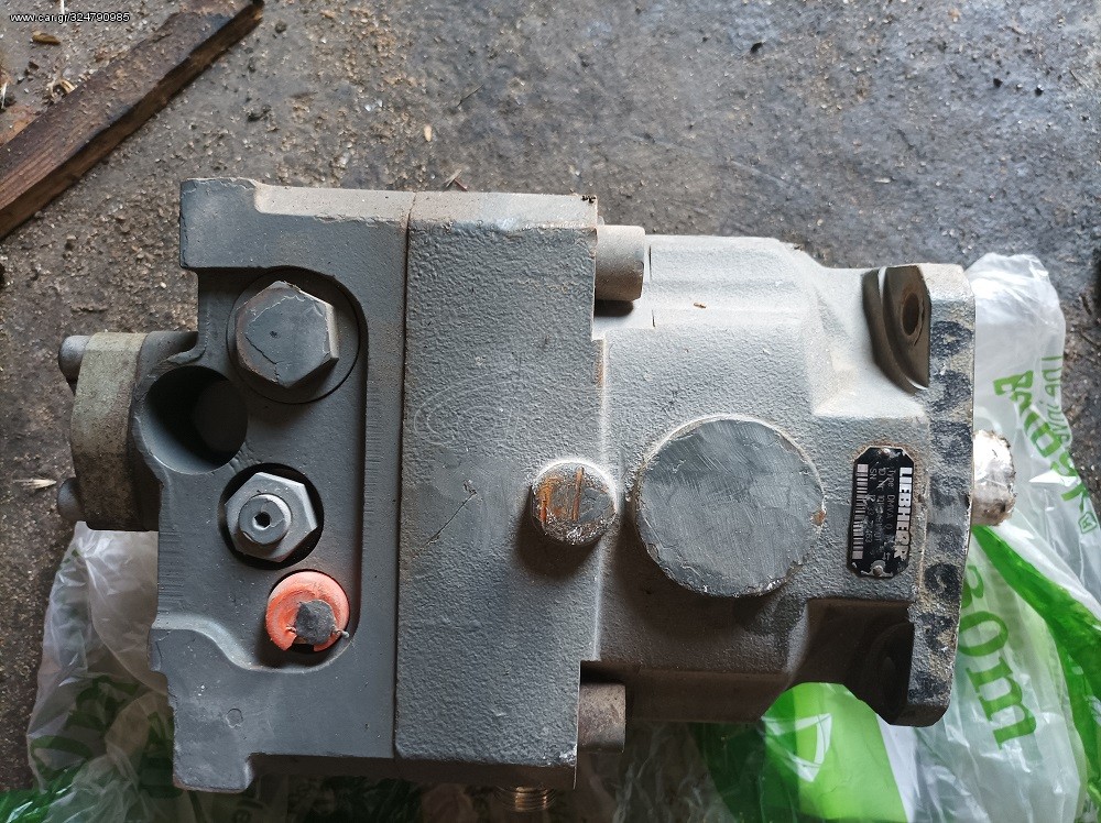 LIEBHERR HYDRAULIC MOTOR