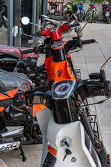 Παπί 2024 GPX POPZ 125 BLACK FRIDAY-thumb-9