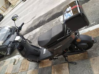 Roller / Scooter 2025 Volt Moto Classic 1600Watt-thumb-4
