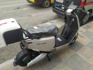 Roller / Scooter 2025 Volt Moto Classic 1600Watt-thumb-5