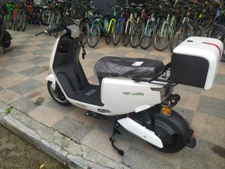 Roller / Scooter 2025 Volt Moto Classic 1600Watt-thumb-3