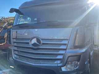 Mercedes-Benz 2015 ACTROS 1845 MP4 EURO 6-thumb-1