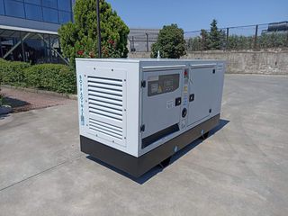 Γεννήτρια 2026 PERKINS 33 kVA-thumb-3