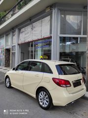 Mercedes-Benz B 180 2018-thumb-8