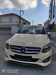 Mercedes-Benz B 180 2018-thumb-4