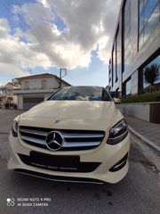 Mercedes-Benz B 180 2018-thumb-5